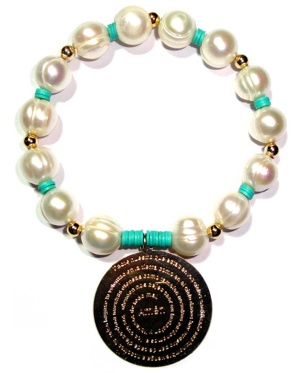Fresh Water Pearls Bracelet Accentuated By A Gold Filled(padre Nuestro